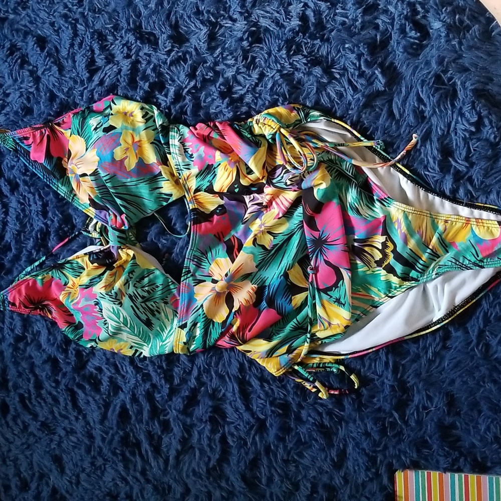 Shein one piece bathing suit / Worn 1x